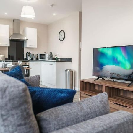 Bright 1 Bed Apartment Manchester - Sleeps 2 ภายนอก รูปภาพ